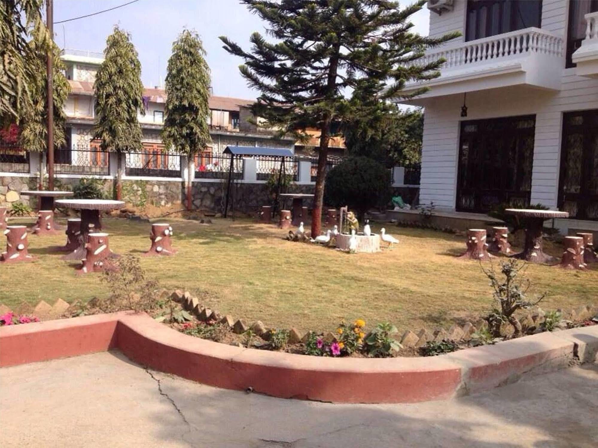 Hotel Dream Pokhara Dış mekan fotoğraf